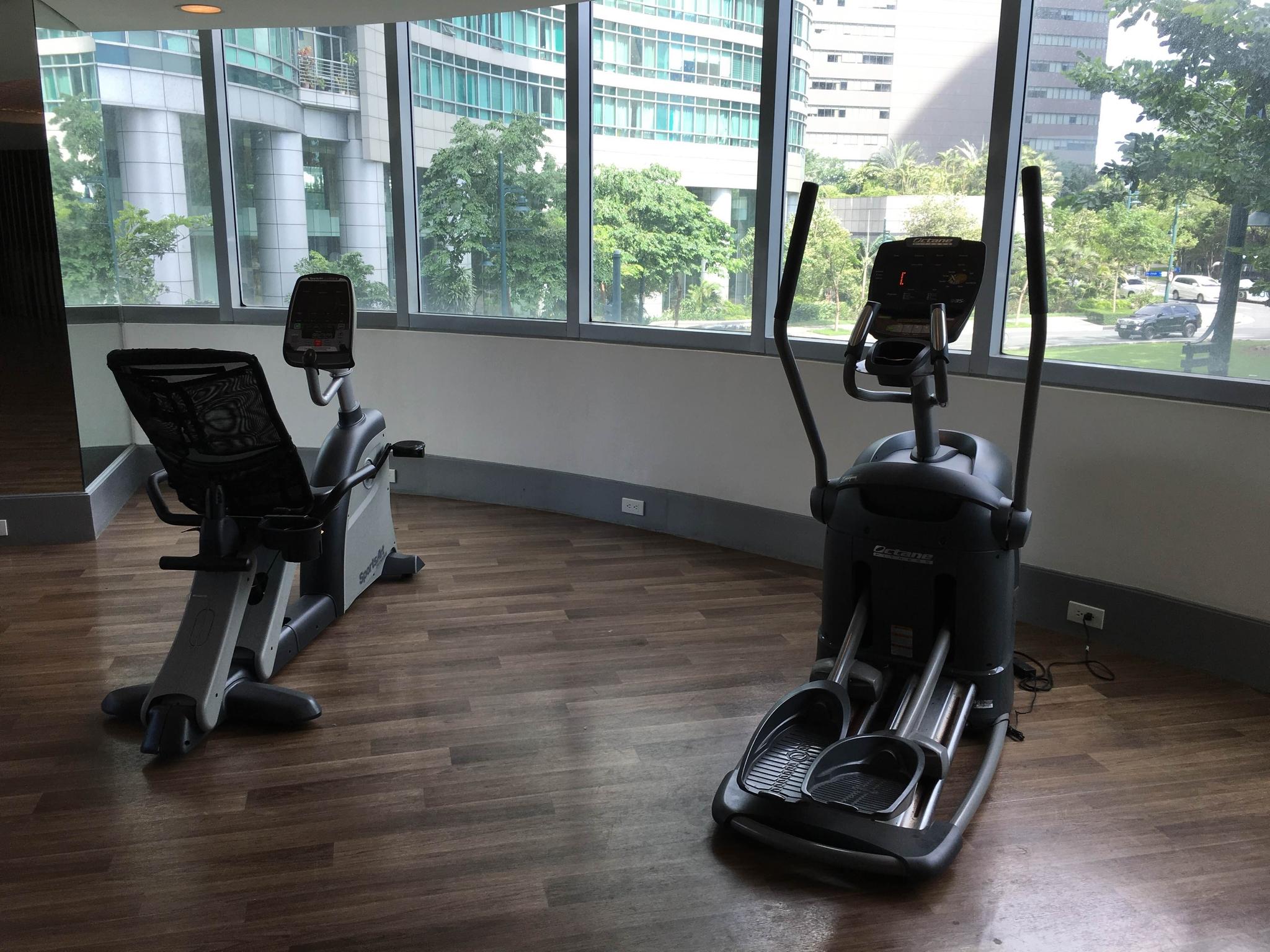 อะแวนต์ เซอร์วิซ สวีท Apartment มะนิลา ภายนอก รูปภาพ