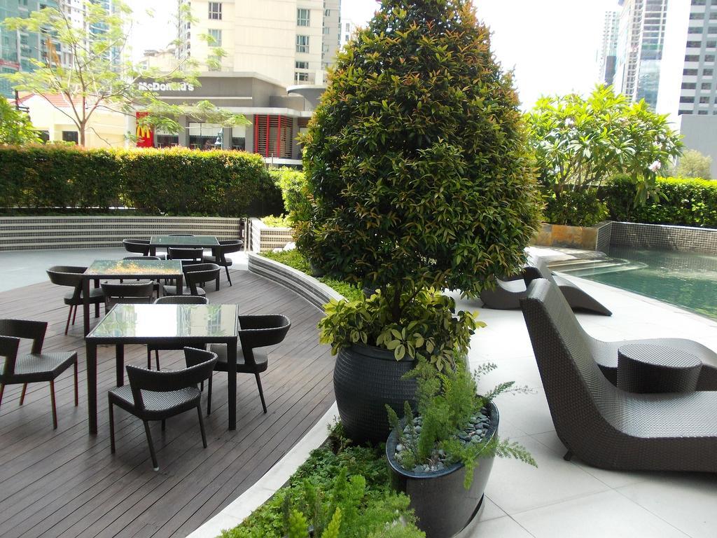 อะแวนต์ เซอร์วิซ สวีท Apartment มะนิลา ภายนอก รูปภาพ