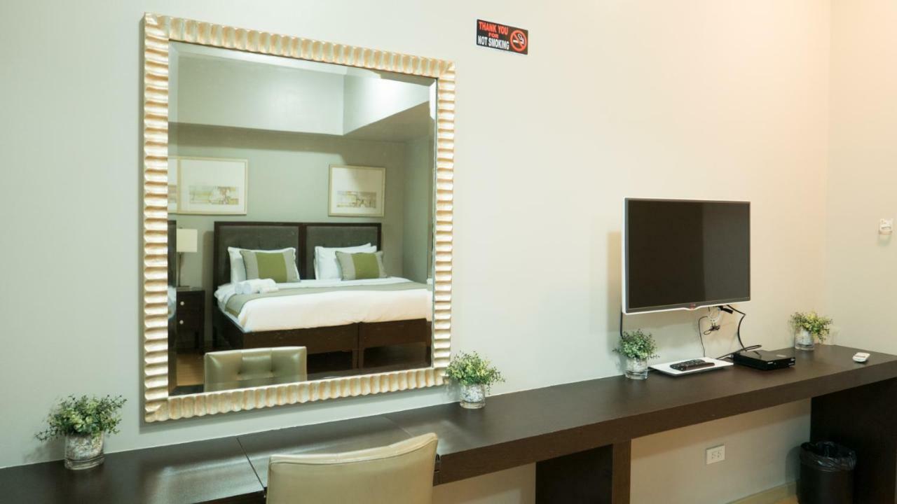 อะแวนต์ เซอร์วิซ สวีท Apartment มะนิลา ภายนอก รูปภาพ